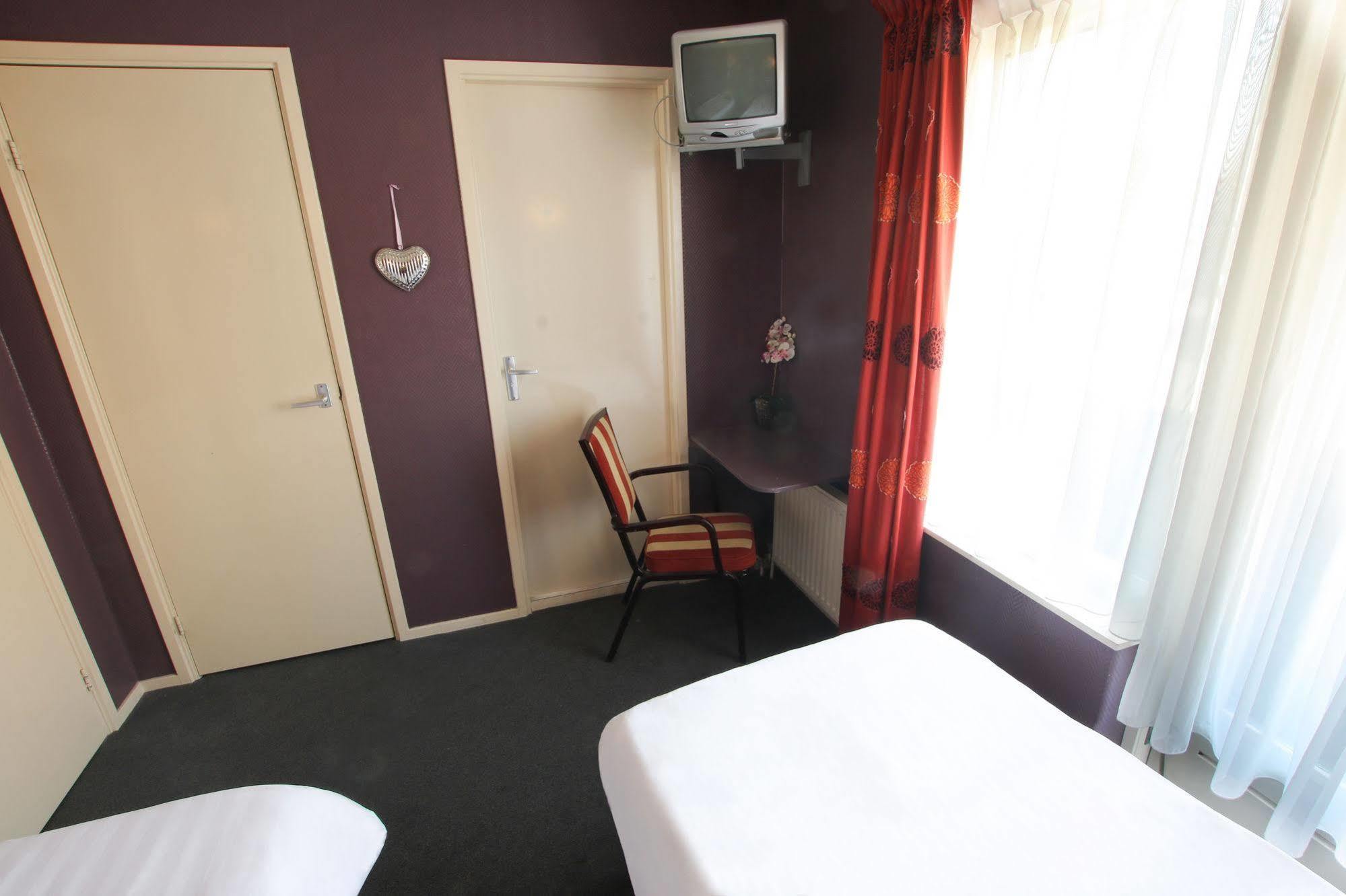 Hotel Velsen Эймейден Экстерьер фото